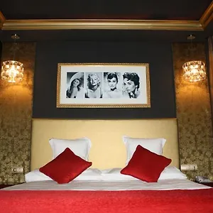 https://hotel-anos-50.1costadelsol.com